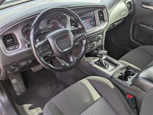 Used 2022 Dodge Charger R/T w/ Blacktop Package image 12