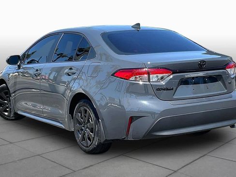 Used 2025 Toyota Corolla LE w/ Convenience Package FWD image 11