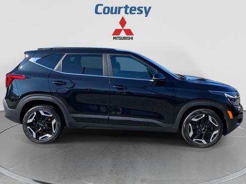Used 2024 Kia Seltos SX AWD/4WD image 8