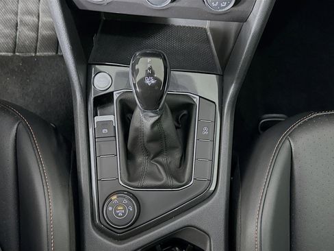 Used 2024 Volkswagen Tiguan Wolfsburg Edition image 25