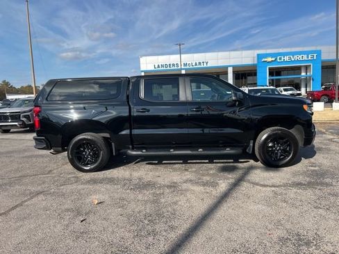 Used 2024 Chevrolet Silverado 1500 LT Trail Boss image 2