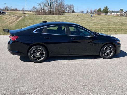 Used 2021 Chevrolet Malibu LT image 4