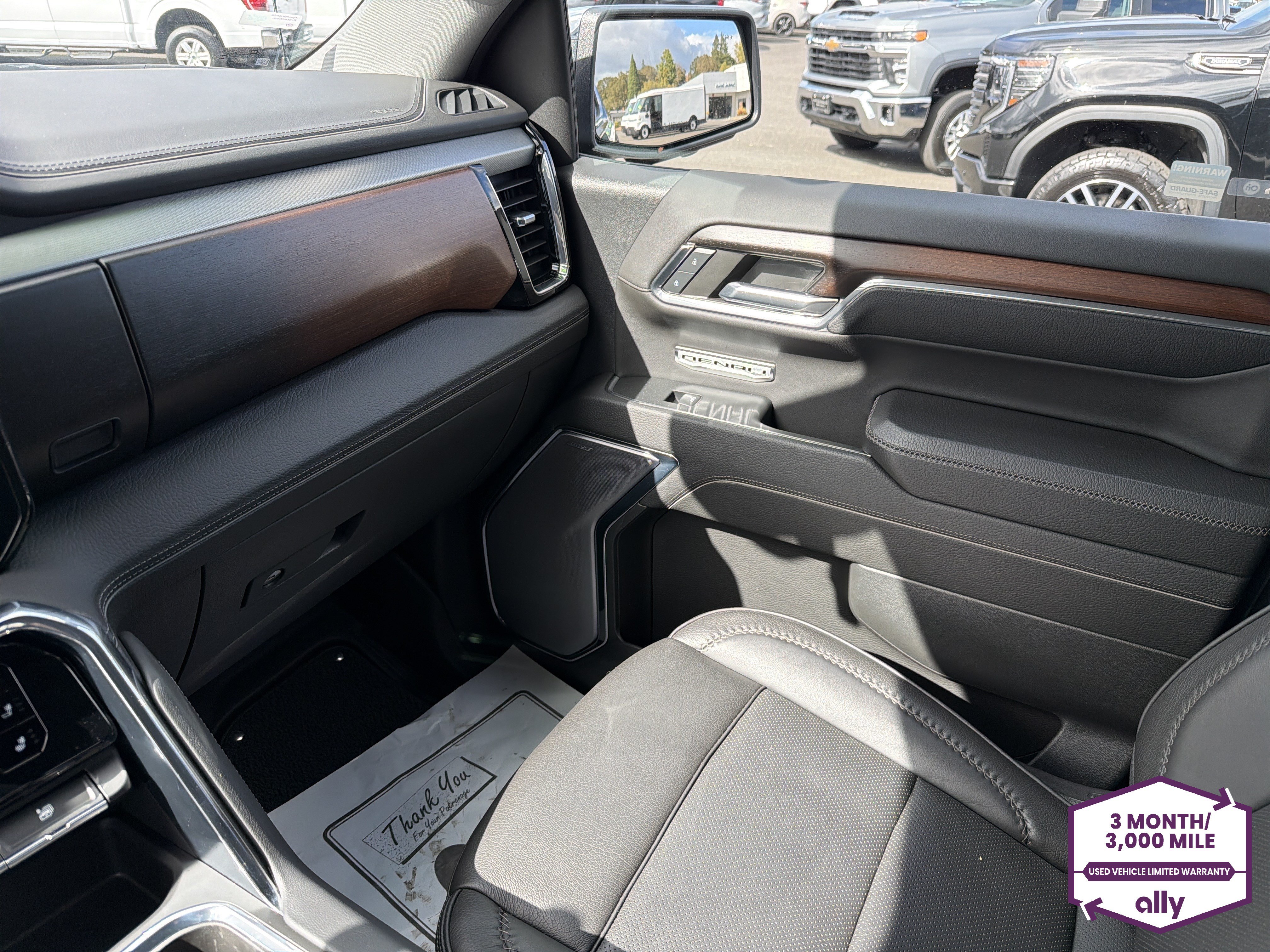 Used 2024 GMC Sierra 1500 Denali AWD/4WD image 24
