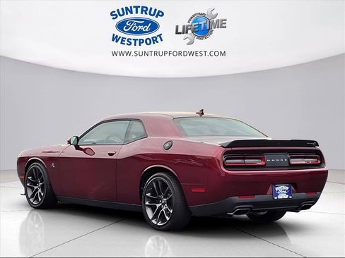 Used 2021 Dodge Challenger R/T Scat Pack w/ Shaker Package image 26
