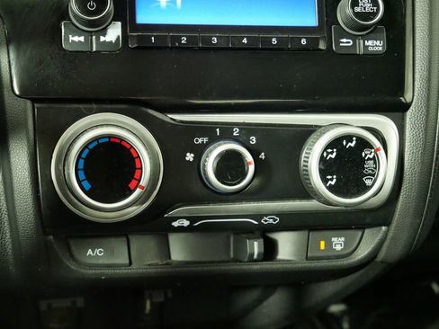 Used 2018 Honda Fit LX image 26