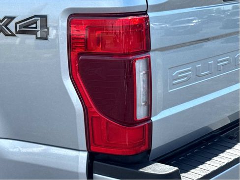 Used 2022 Ford F250 Lariat AWD/4WD image 6