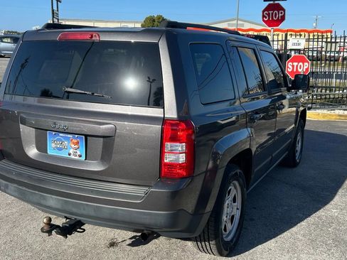 Used 2015 Jeep Patriot Sport w/ Power Value Group image 5