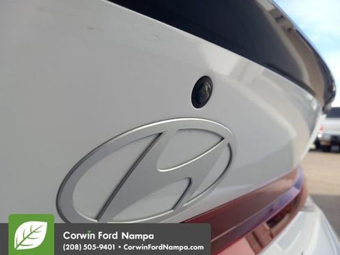 Used 2025 Hyundai Elantra Sport image 29