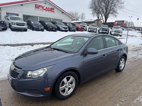 Used 2013 Chevrolet Cruze LT w/ Technology Package image 1