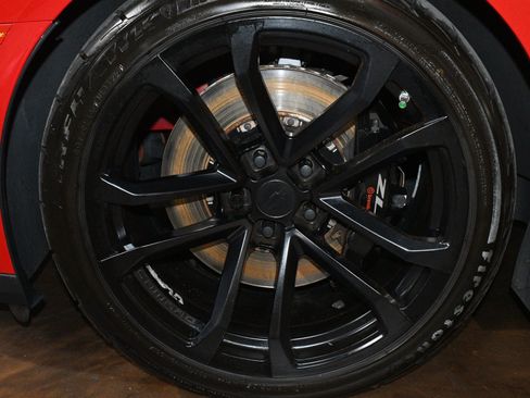 Used 2013 Chevrolet Camaro ZL1 w/ Gray Stripe Package RWD image 65