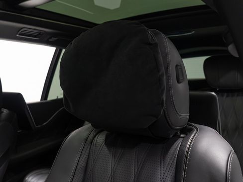 Used 2026 Mercedes-Benz Maybach GLS 600 4MATIC image 40