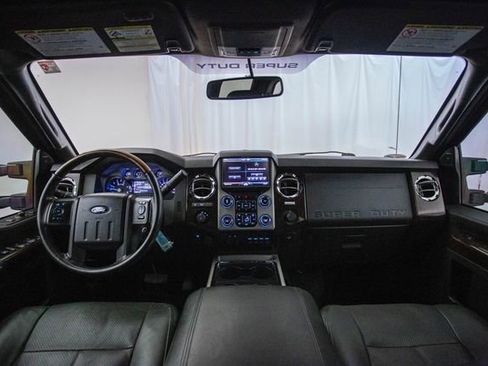 Used 2016 Ford F250 Platinum w/ FX4 Off-Road Package image 12