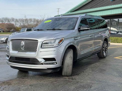 Used 2021 Lincoln Navigator L Reserve image 9