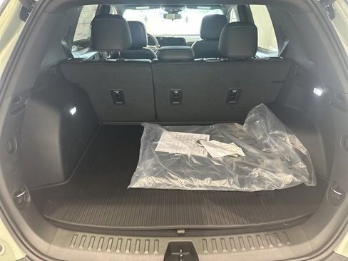 New 2026 Chevrolet Equinox LT w/ Convenience Package II image 14