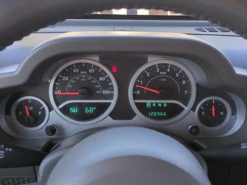 Used 2009 Jeep Wrangler Unlimited Rubicon w/ Trailer Tow Group image 24