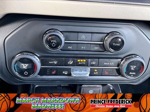 Used 2025 Ford Bronco Big Bend image 26