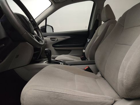 Used 2020 Honda Pilot EX image 17