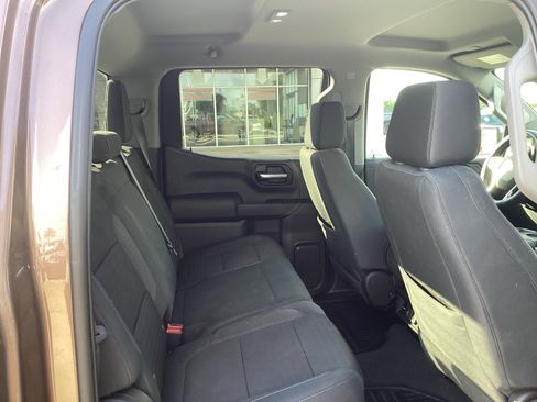 Used 2019 Chevrolet Silverado 1500 LT w/ Texas Edition RWD image 11