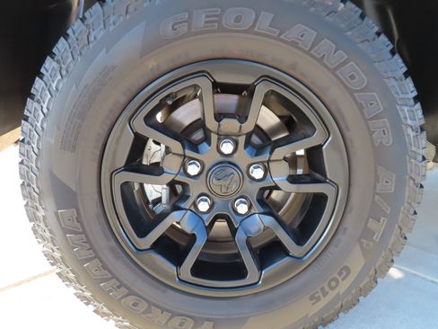 Used 2022 RAM 1500 Classic Warlock w/ Electronics Group image 10