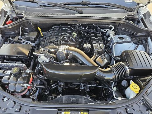 Used 2025 Dodge Durango GT image 10