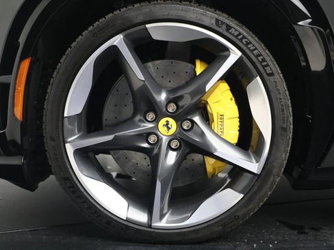 Certified 2025 Ferrari Purosangue AWD/4WD image 29