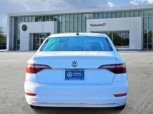 Certified 2021 Volkswagen Jetta S image 5