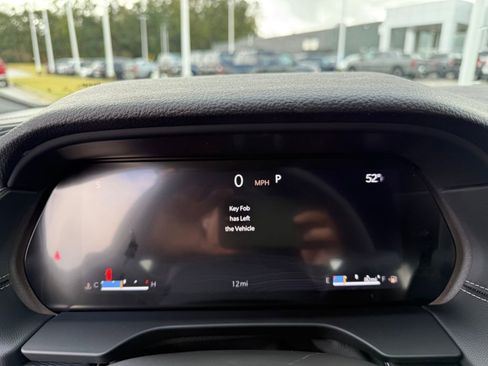 New 2025 Jeep Grand Cherokee Altitude image 15