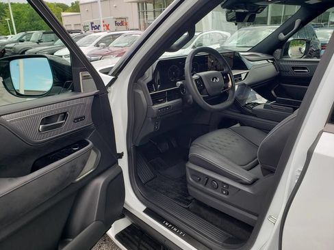 Used 2026 INFINITI QX80 Autograph AWD/4WD image 9