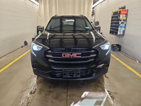 Used 2020 GMC Terrain SLT w/ Preferred Package image 4