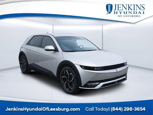 New 2023 Hyundai Ioniq 5 SEL image 1