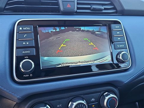 Used 2025 Nissan Versa SV w/ Trunk Package image 23