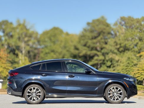 Used 2024 BMW X6 xDrive40i image 11