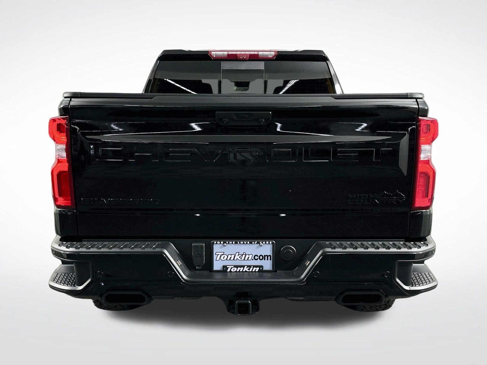 Used 2024 Chevrolet Silverado 1500 High Country w/ Midnight Edition AWD/4WD image 7