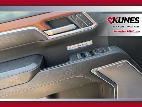 Used 2023 GMC Sierra 1500 Denali w/ Technology Package AWD/4WD image 21