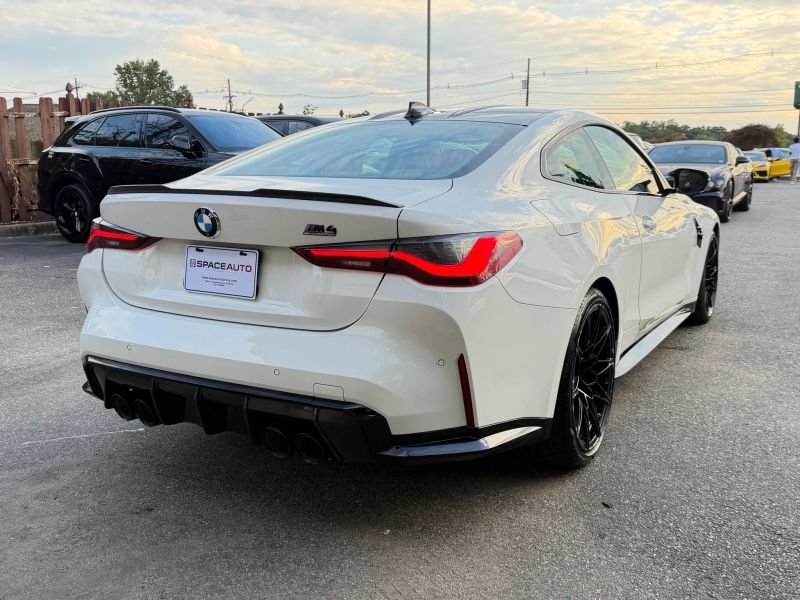 Used 2022 BMW M4 Competition w/ M Carbon Exterior Package RWD image 6