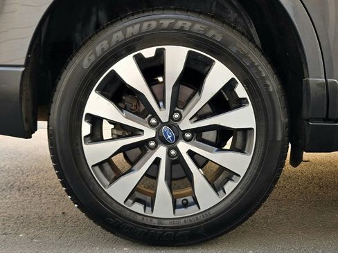 Used 2019 Subaru Outback 3.6R Limited image 18