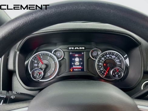 Used 2023 RAM 2500 Big Horn w/ Cold Weather Group image 18