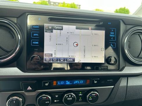 Certified 2019 Toyota Tacoma TRD Off-Road w/ TRD Premium Off Road Package image 19