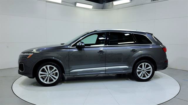 Used 2025 Audi Q7 3.0T Premium Plus AWD/4WD image 4