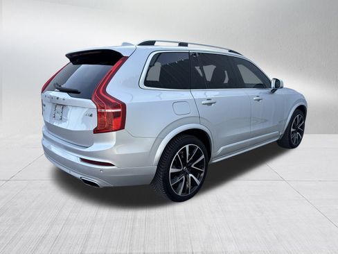 Used 2019 Volvo XC90 T6 Momentum image 6