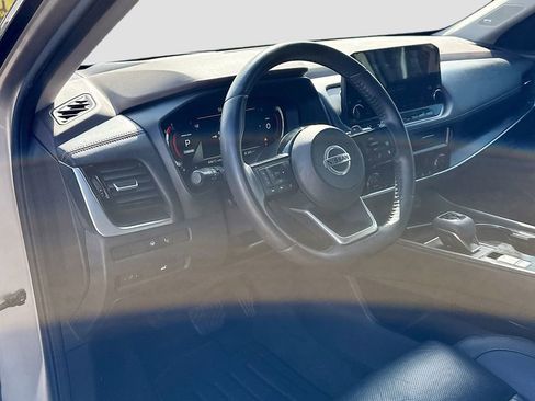 Used 2021 Nissan Rogue Platinum image 20