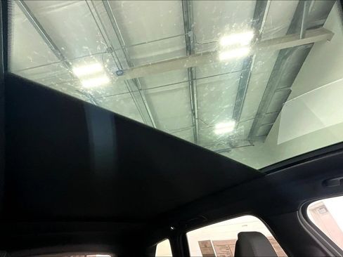 New 2025 BMW X3 xDrive30i w/ Convenience Package AWD/4WD image 24