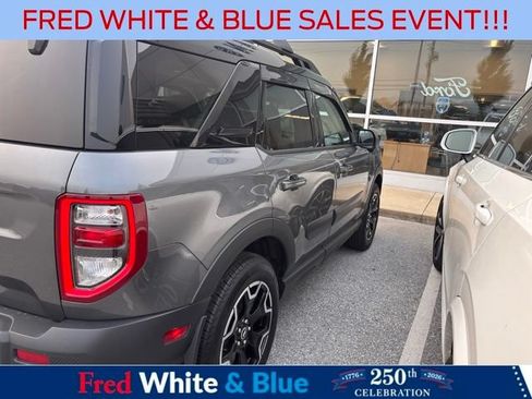 Used 2025 Ford Bronco Sport Outer Banks w/ Outer Banks Tech Package+ AWD/4WD image 4