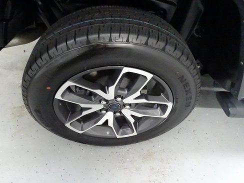 Used 2024 Jeep Wrangler Unlimited w/ Convenience Group AWD/4WD image 26