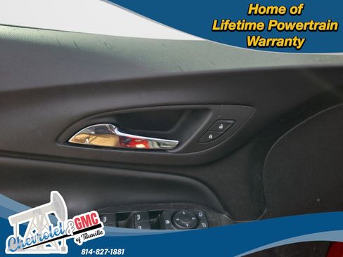 Used 2024 Chevrolet Equinox LT image 8