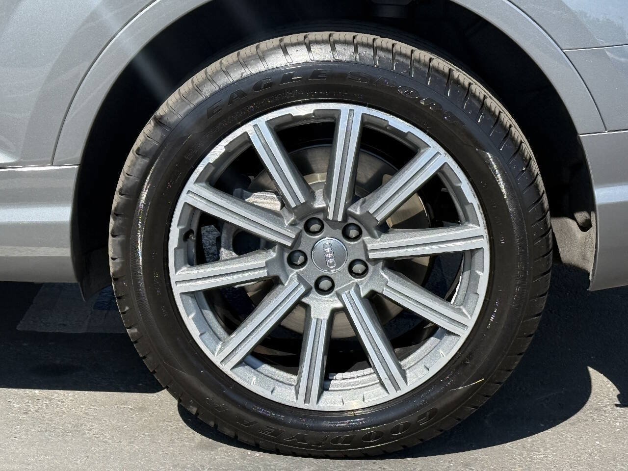 Used 2018 Audi Q7 3.0T Prestige AWD/4WD image 17