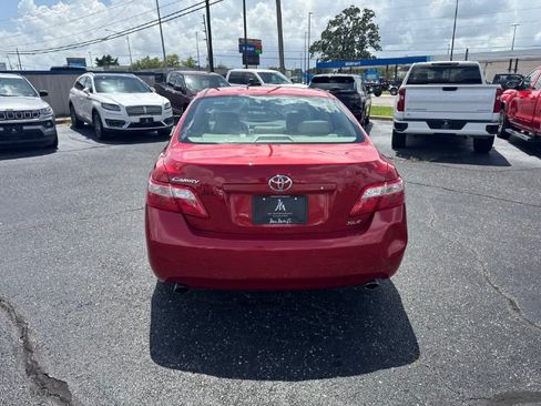 Used 2009 Toyota Camry LE FWD image 4