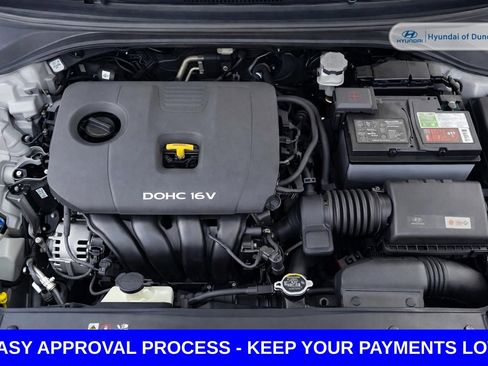 Used 2017 Hyundai Elantra SE FWD image 18