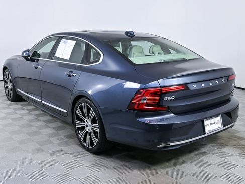 Used 2022 Volvo S90 B6 Inscription w/ Advanced Package AWD/4WD image 4
