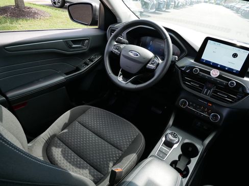 Used 2023 Ford Escape Active AWD/4WD image 9